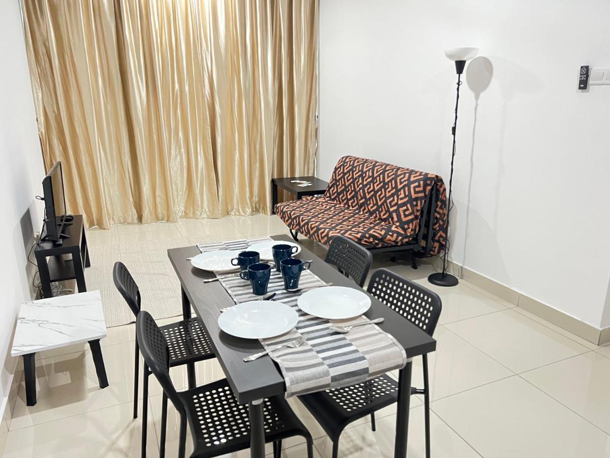 Studio Units At Pacific Tower Near Jaya One By Comfyasia Петалинг Джая Екстериор снимка
