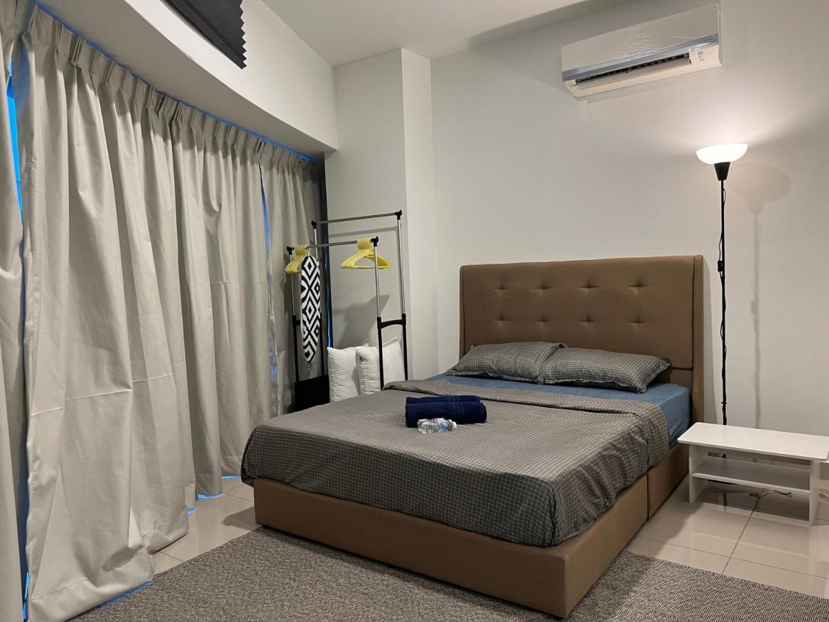 Studio Units At Pacific Tower Near Jaya One By Comfyasia Петалинг Джая Екстериор снимка