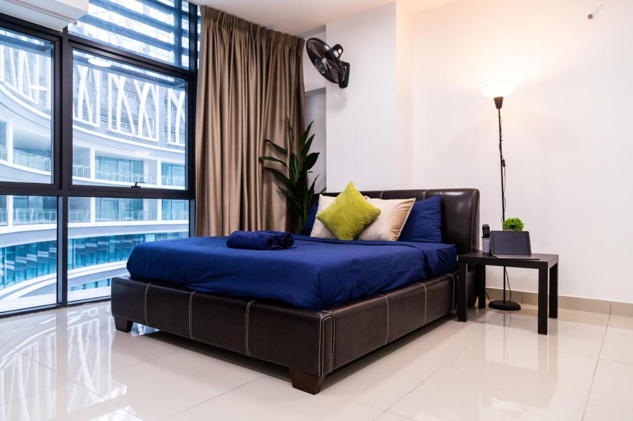 Studio Units At Pacific Tower Near Jaya One By Comfyasia Петалинг Джая Екстериор снимка