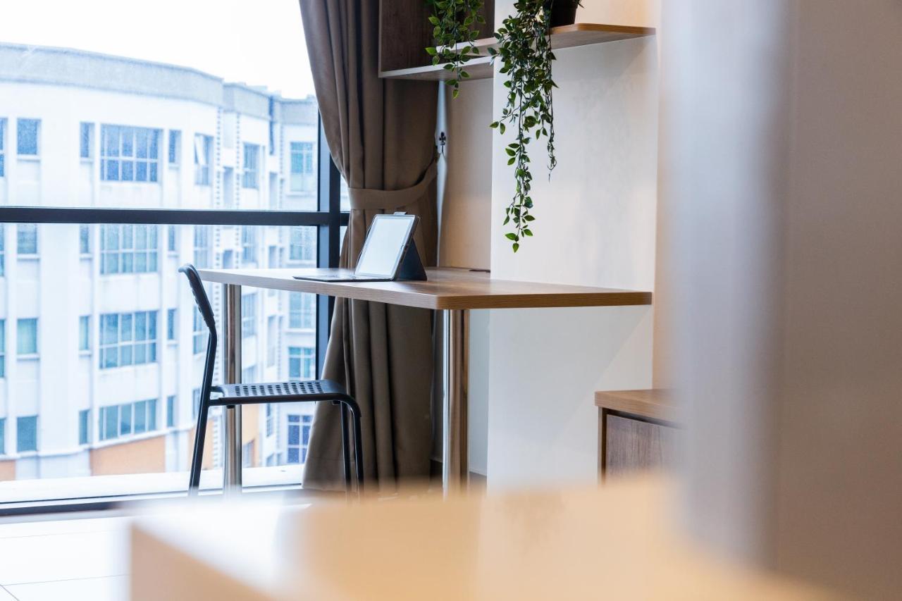 Studio Units At Pacific Tower Near Jaya One By Comfyasia Петалинг Джая Екстериор снимка