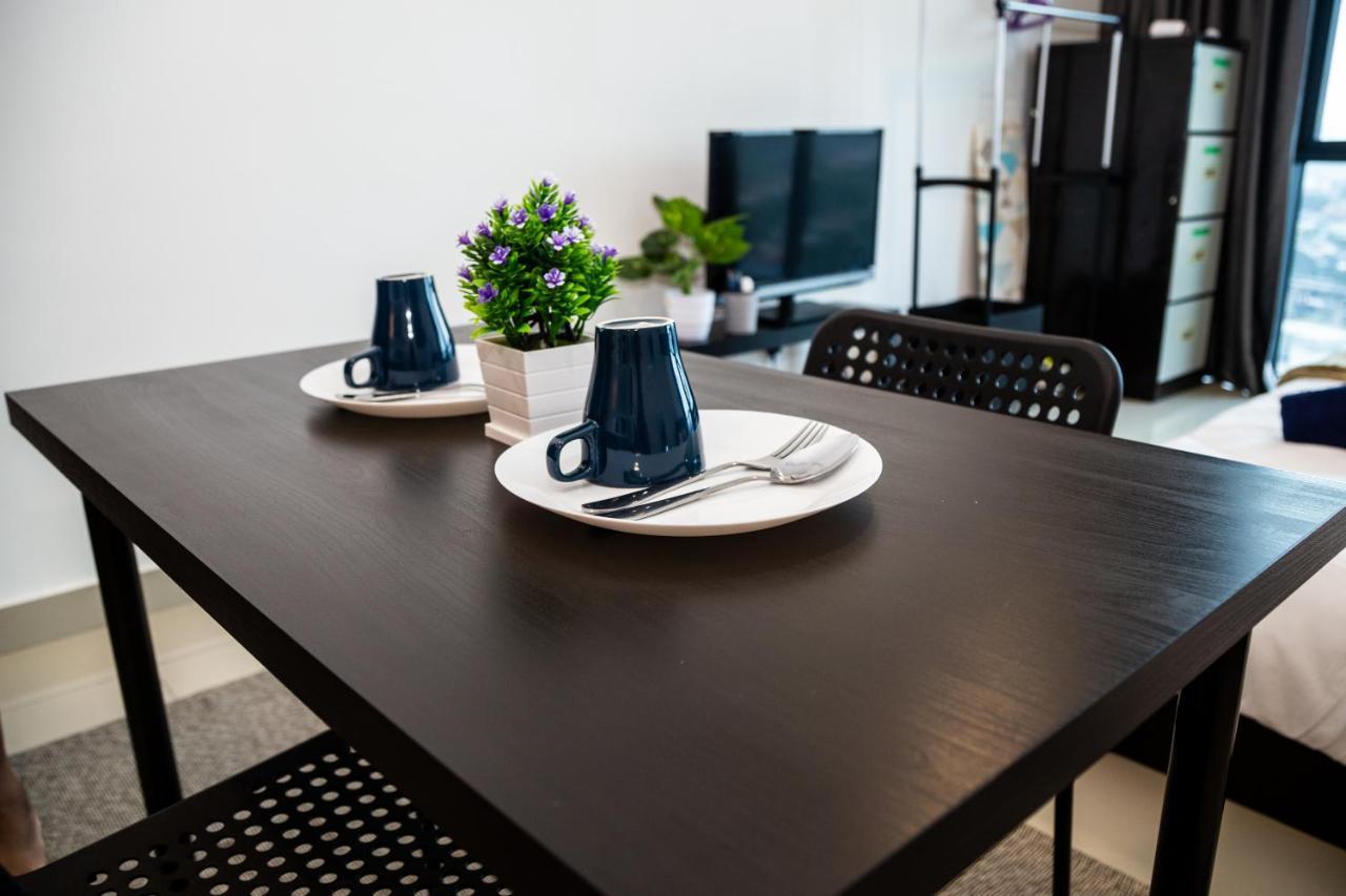 Studio Units At Pacific Tower Near Jaya One By Comfyasia Петалинг Джая Екстериор снимка