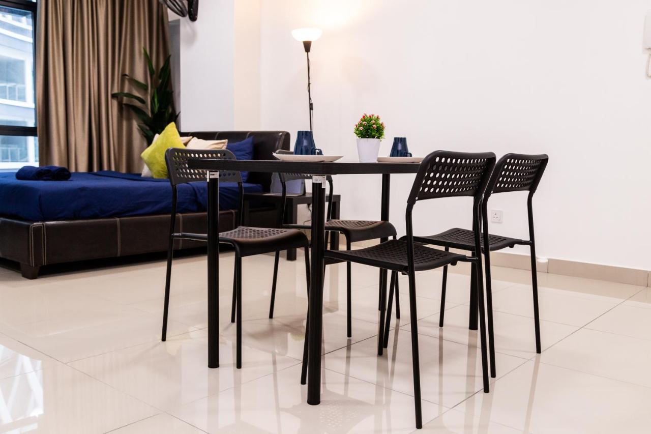 Studio Units At Pacific Tower Near Jaya One By Comfyasia Петалинг Джая Екстериор снимка