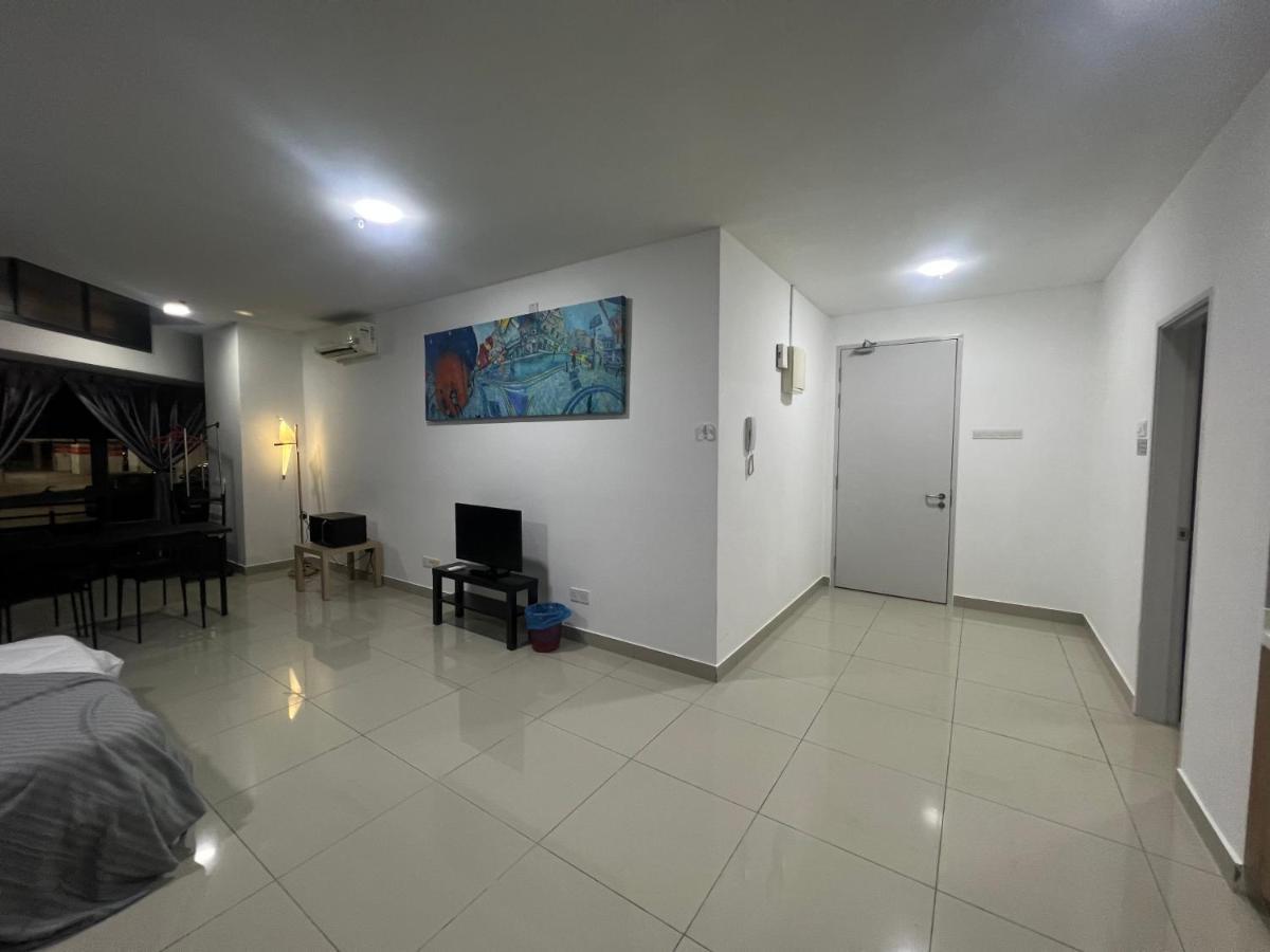 Studio Units At Pacific Tower Near Jaya One By Comfyasia Петалинг Джая Екстериор снимка